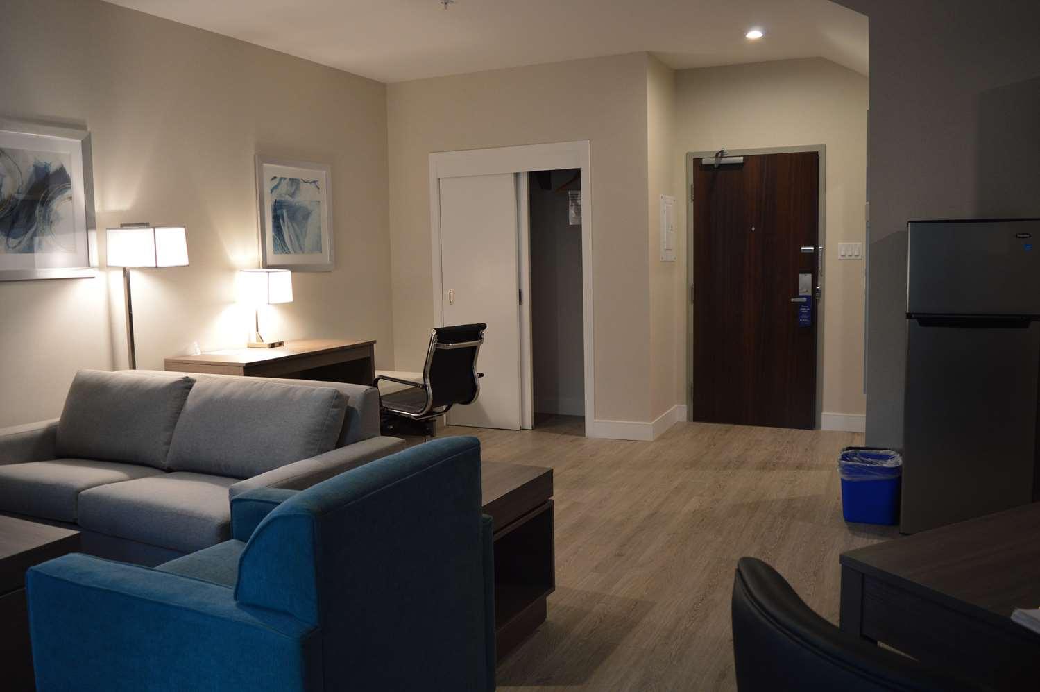 Best Western Plus Gateway To The Falls Clearwater Exterior photo